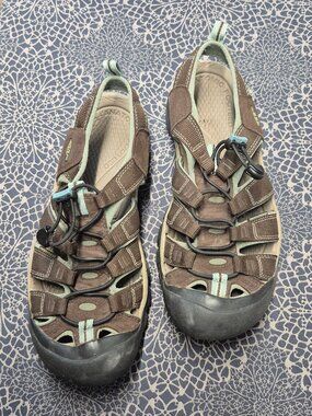KEEN Sandals